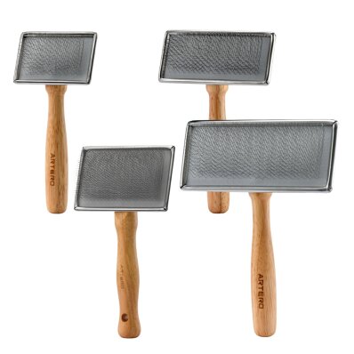 Artero Slicker Brush - szczotka pudlówka miękka-AR-GR-20-Antracyt