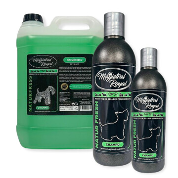 Magistral Royal Classic Natur Fresh Shampoo - szampon odstraszający pchły i kleszcze dla psów i kotów 1