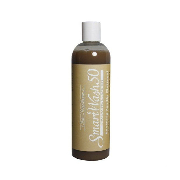 Chris Christensen Smart Wash 50 Soothing Vanilia Oatmeal Shampoo - skoncentrowany szampon 50:1, łagodzący podrażnienia z płatkami owsianymi i wanilią 355 ml